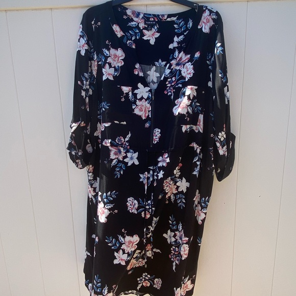 torrid Dresses & Skirts - Torrid Floral Dress